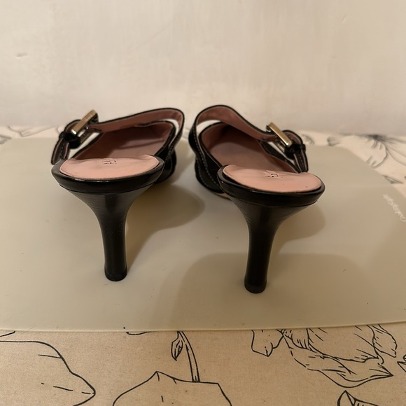 Shoes - Picture 3 of 6